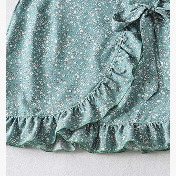 𝑇𝑤𝑜 𝑃𝑖𝑒𝑐𝑒 𝑆𝑢𝑚𝑚𝑒𝑟 𝑆𝑒𝑡 - Picture 4 of 10